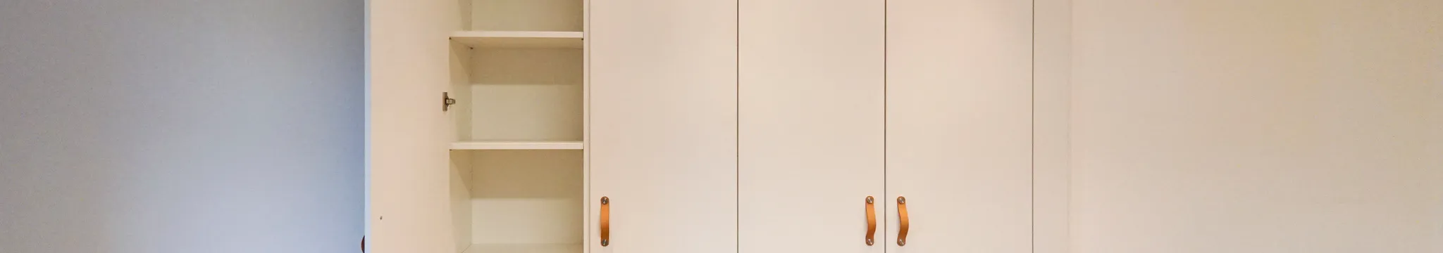 Wandschrank für die Nische – Bild 2